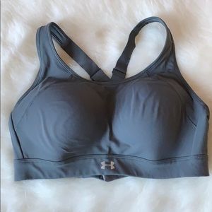 UA Sports Bra L EUC
